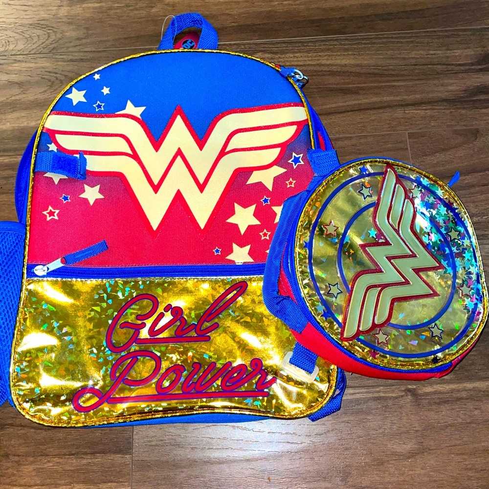 Wonder Woman Backpack and Lunch bag